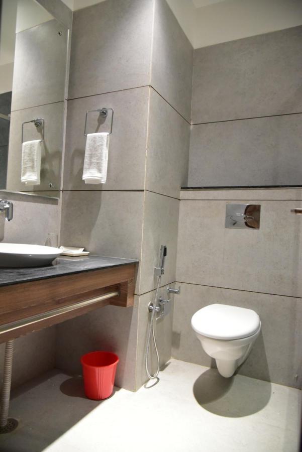 Hotel Crystal Grand Haldwāni Zewnętrze zdjęcie